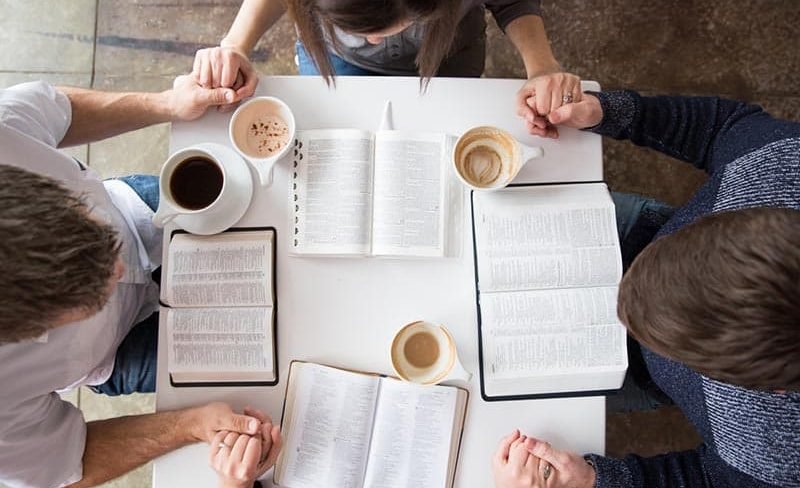 EM-Bounds-Blog-Prayer-Featured-1